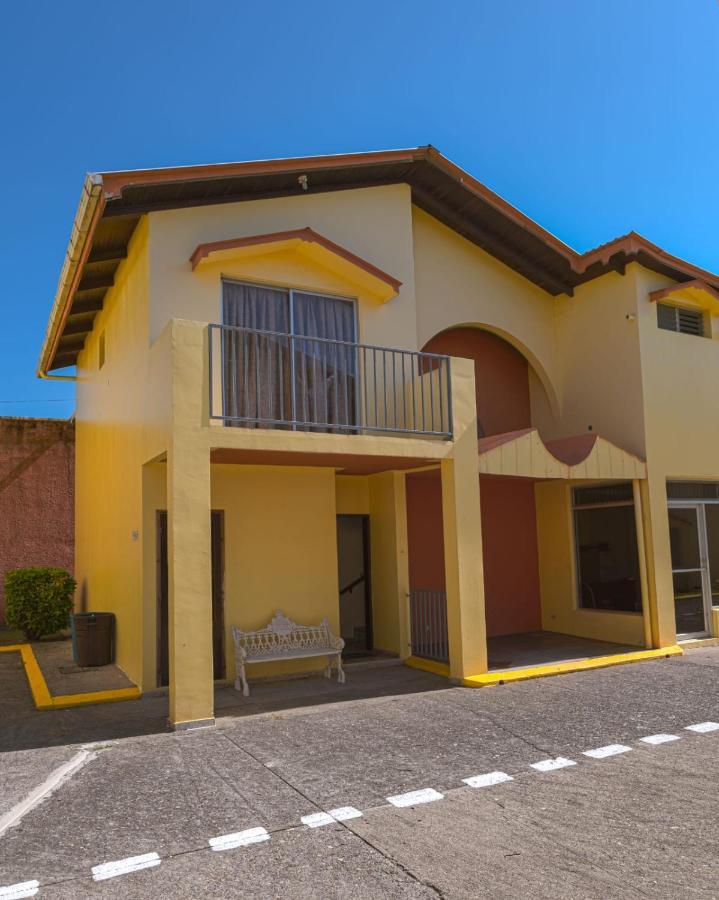 Villas Del Mar La Ceiba Buitenkant foto